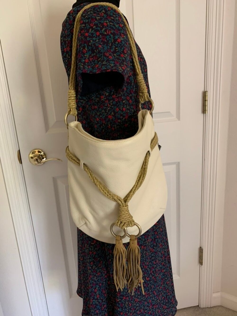 Donna Dixon Leather Cream Hobo Shoulder Bag